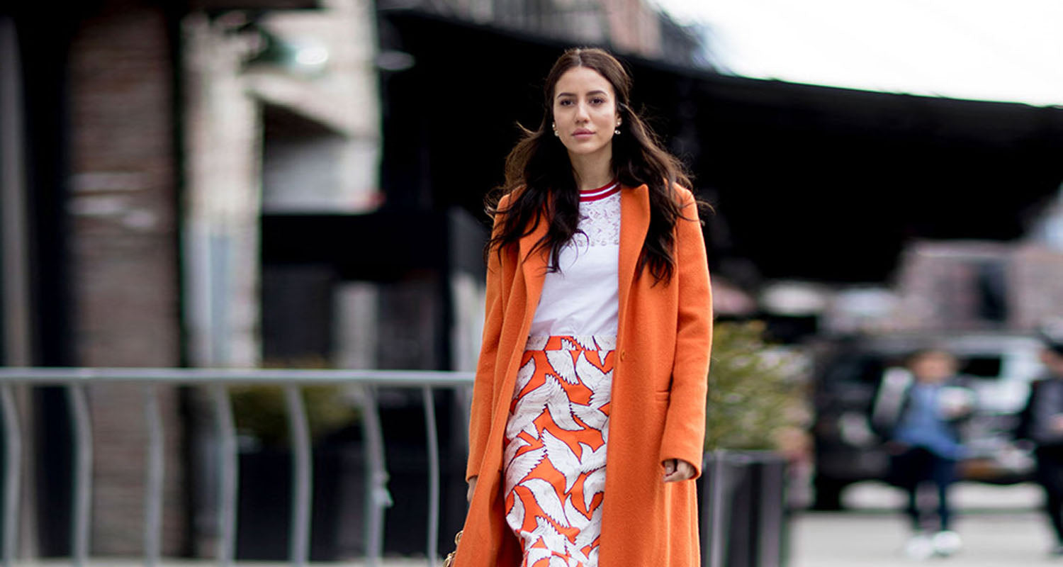 Como usar peças de verão no inverno sem passar frio?