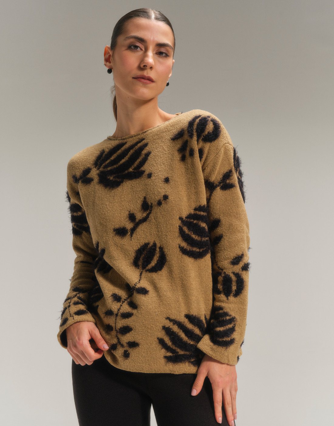 Blusa Floralis Plumosa Preto