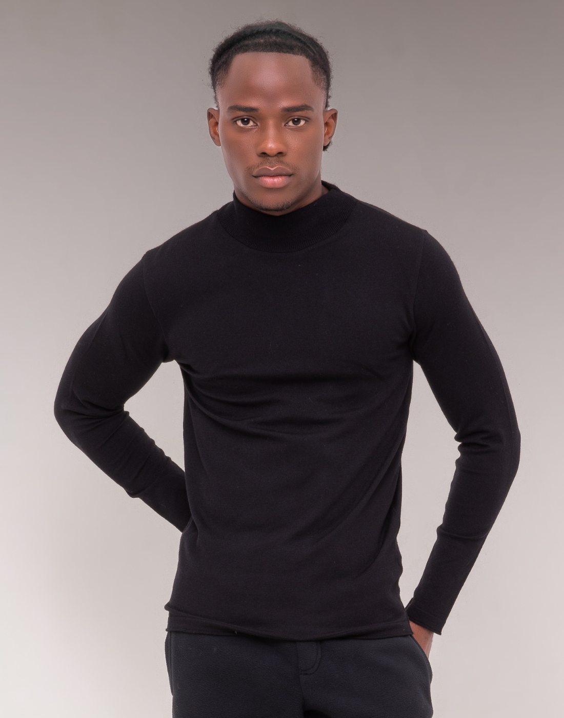 Blusão Gola Alta Spring Preto