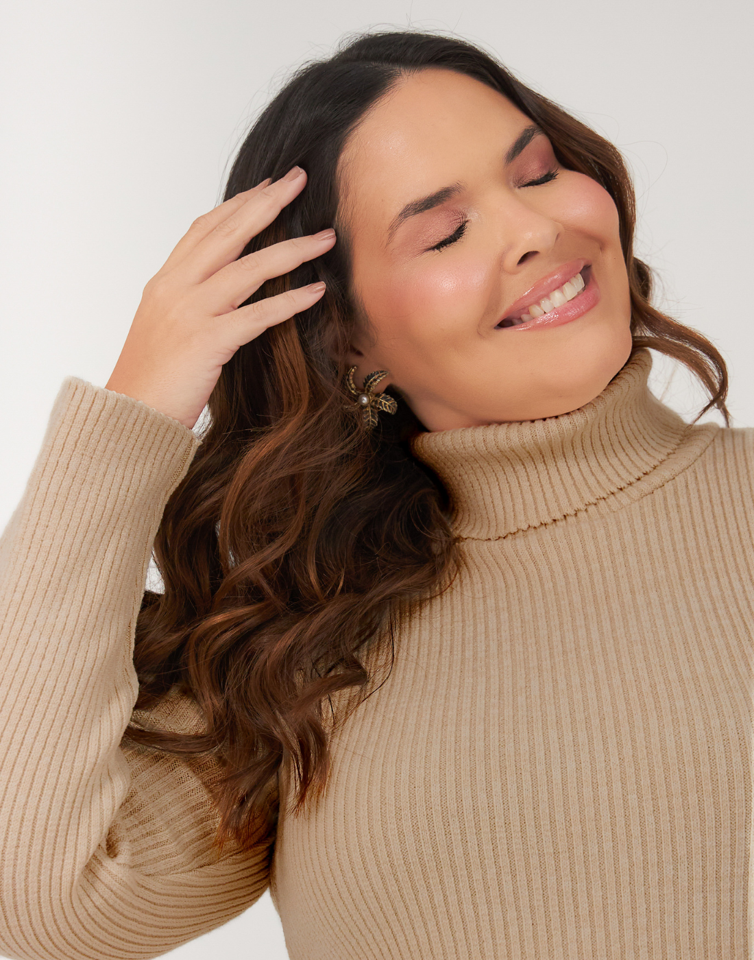 Blusa Cacharrel Beeville Bege Bruma