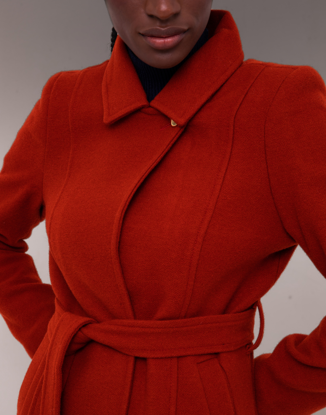 Casaco Lã Natural Longo com Faixa Sezze Telha