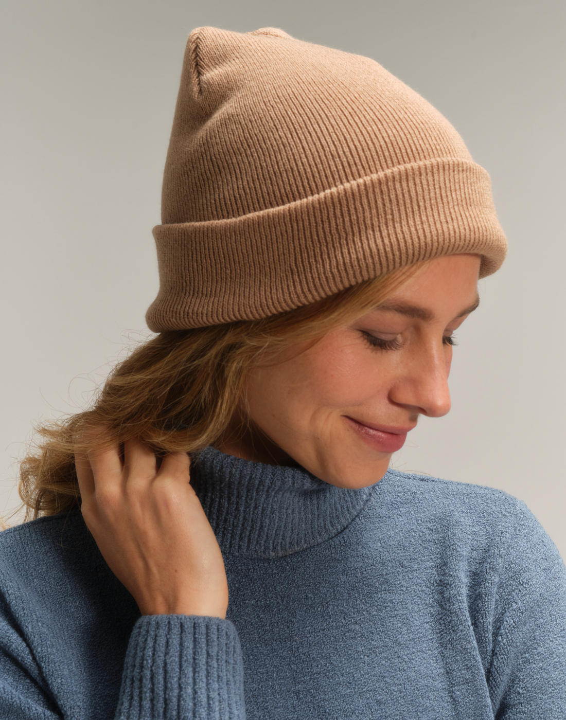 Gorro Basics Bege Claro