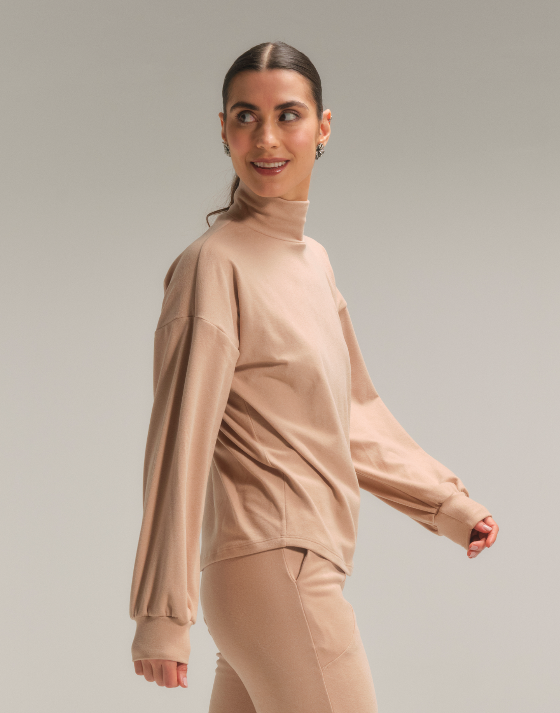 Blusa Aire Deslocada Bege