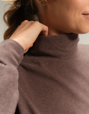 Blusa Aire Deslocada Marrom Mescla