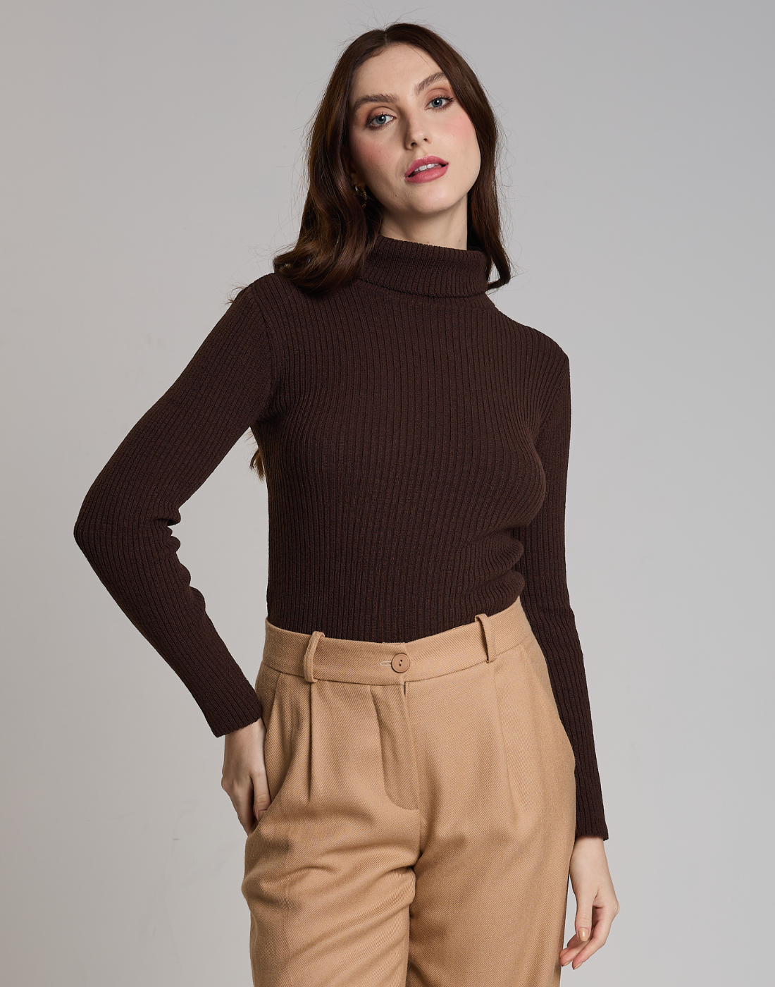 Blusa Cacharrel Beeville Marrom