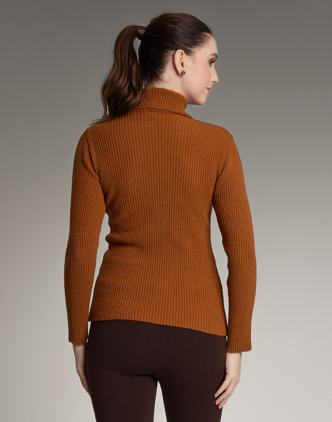 Blusa Cacharrel Beeville Caramelo Outonal
