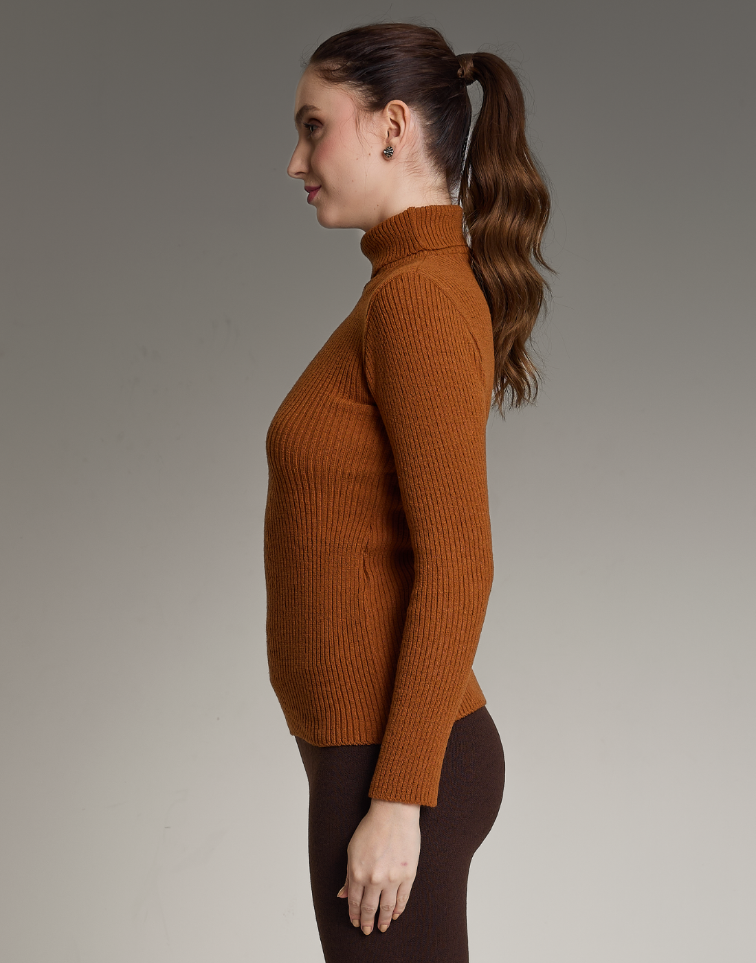 Blusa Cacharrel Beeville Caramelo Outonal