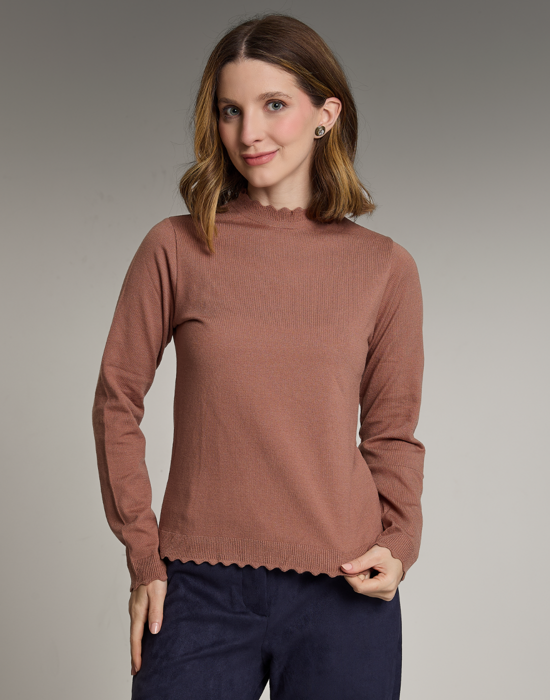 Blusa Gola Islay Bege Aurora
