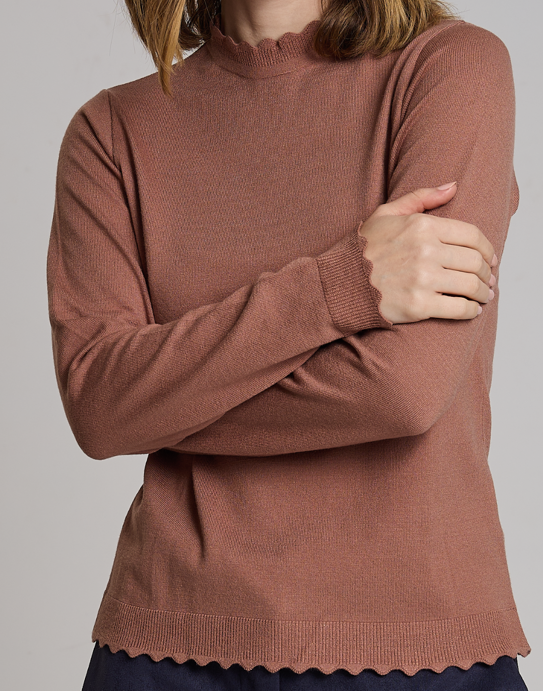 Blusa Gola Islay Bege Aurora