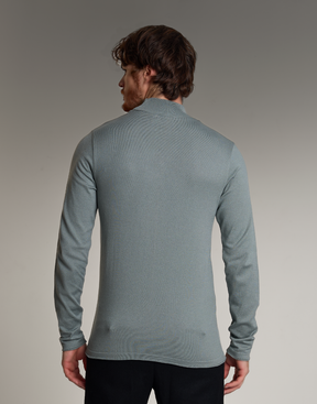 Blusão Gola Alta Soft Fit Cinza