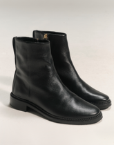 Bota Walker Couro Preta