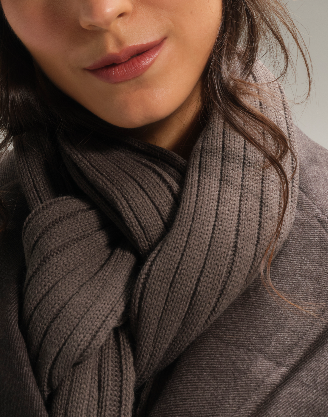 Cachecol Tricot Calone Chumbo