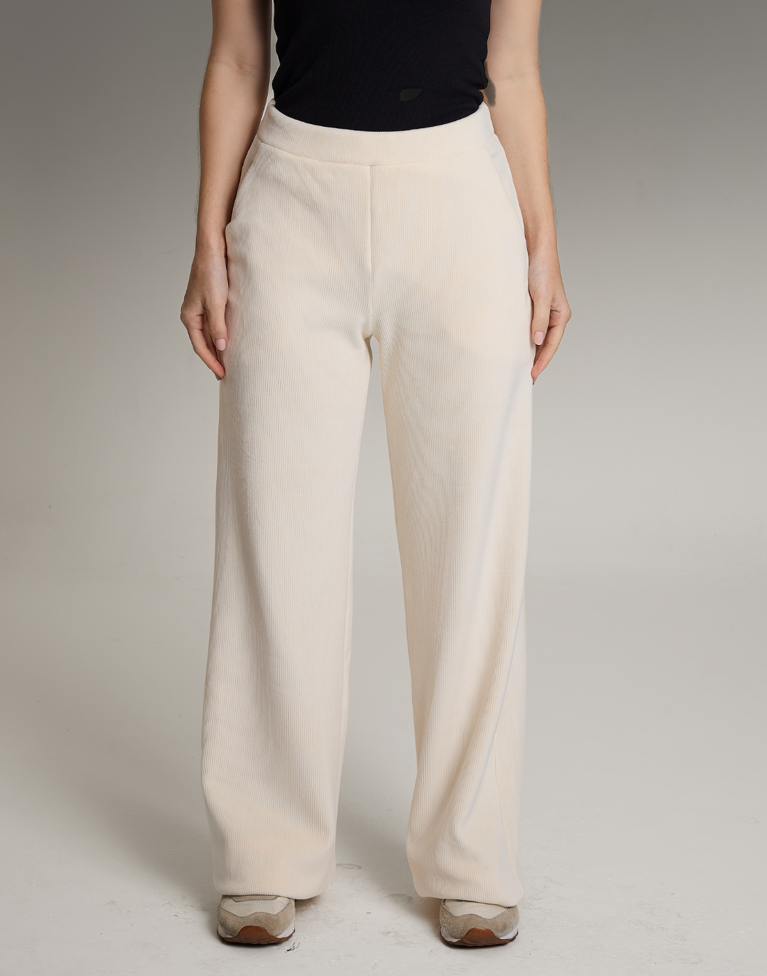 Calça Cotelê Velvet Sky Off