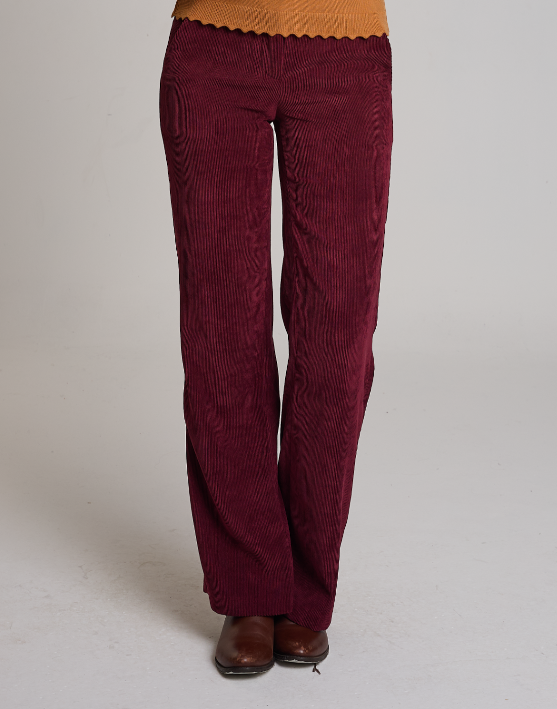 Calça Veludo Cotelê Vinho