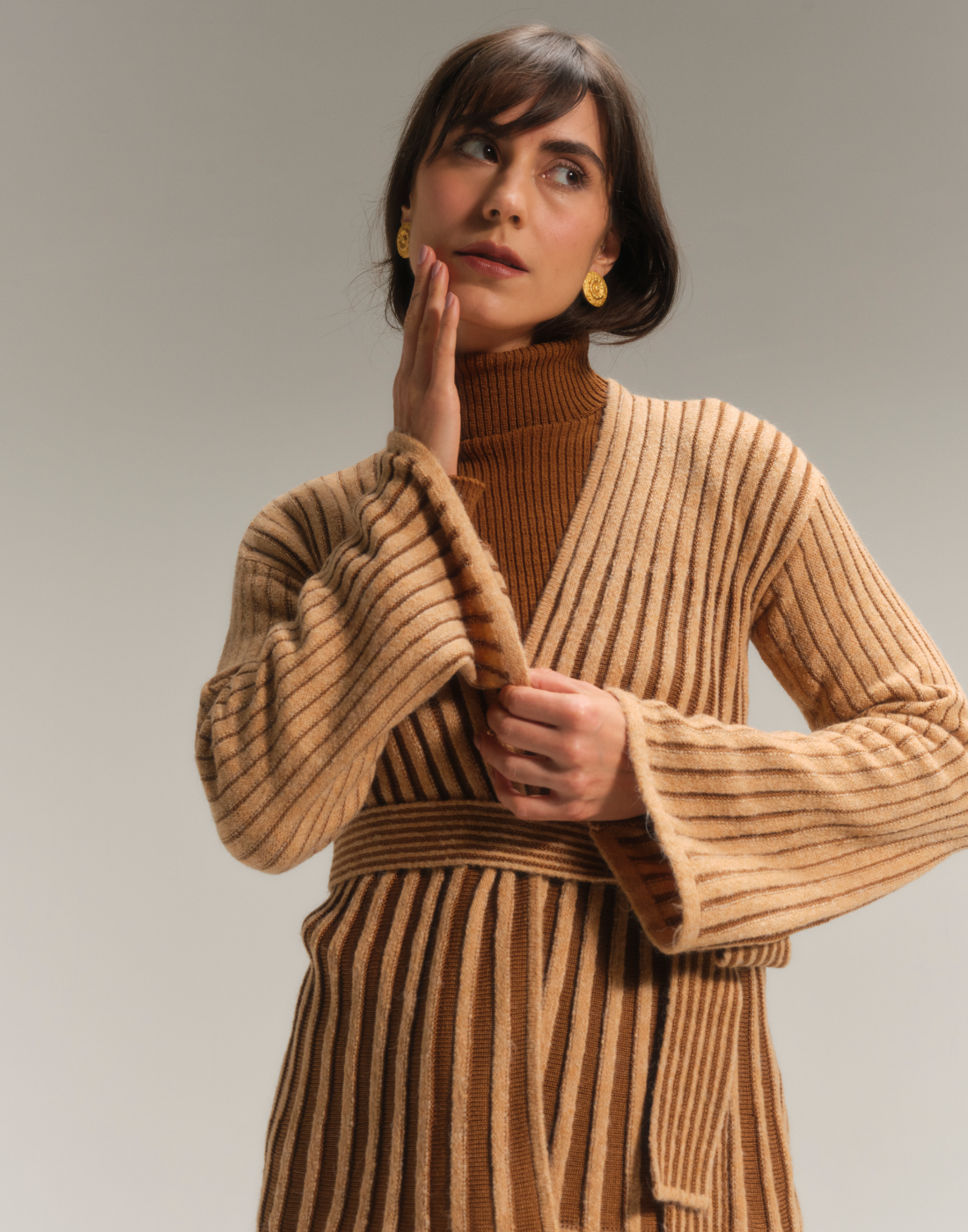 Cardigan Transpassado Nubbis Caramelo Nórdico