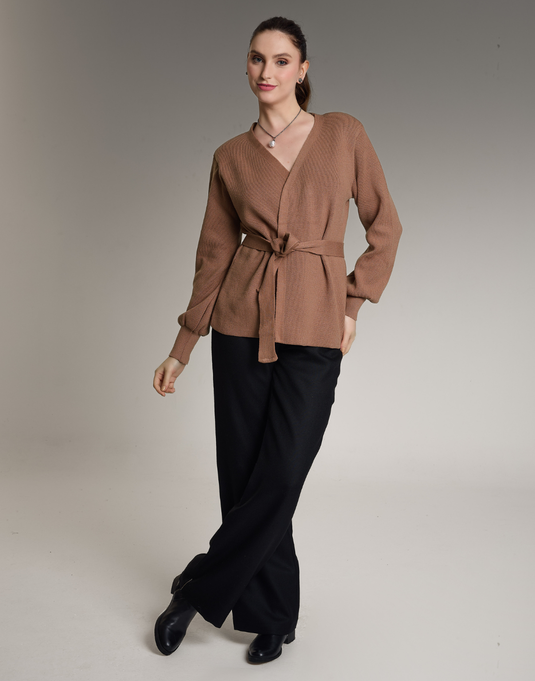 Casaco de Tricot com Faixa Softline Bege Aurora