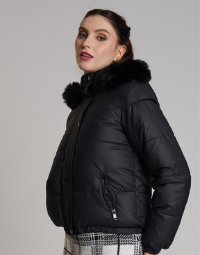 Doudoune Detalhe em Pelos Lauden Preto