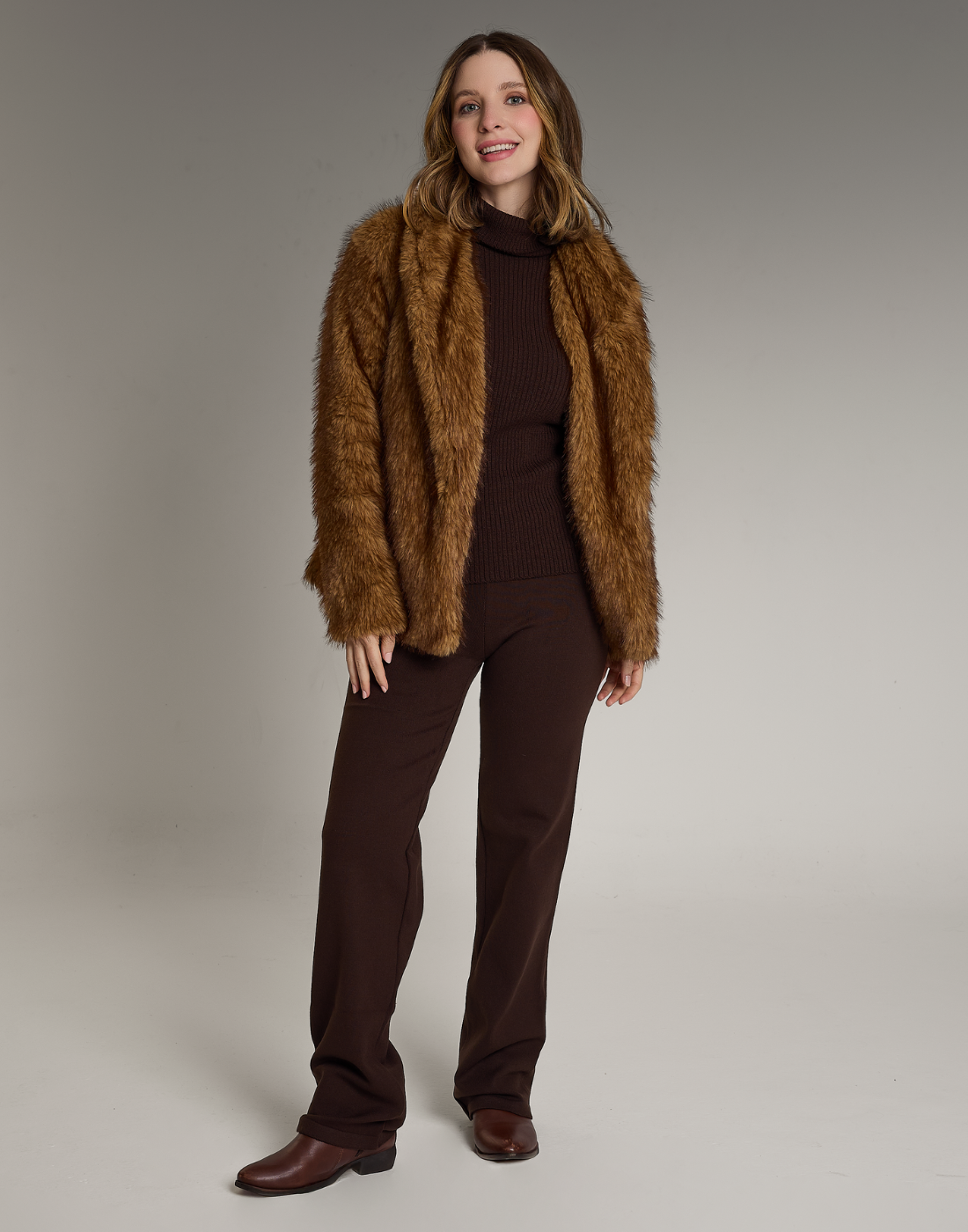 Casaco Fake Fur Boreal Caramelo
