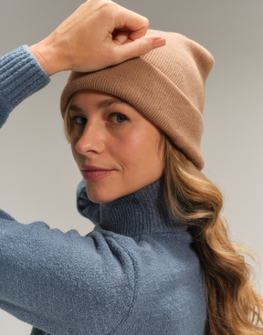 Gorro Basics Bege Claro