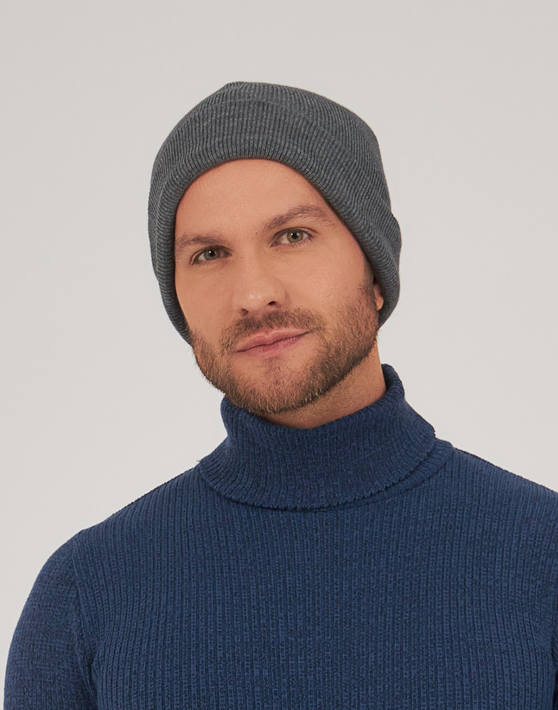 Gorro Basics Cinza