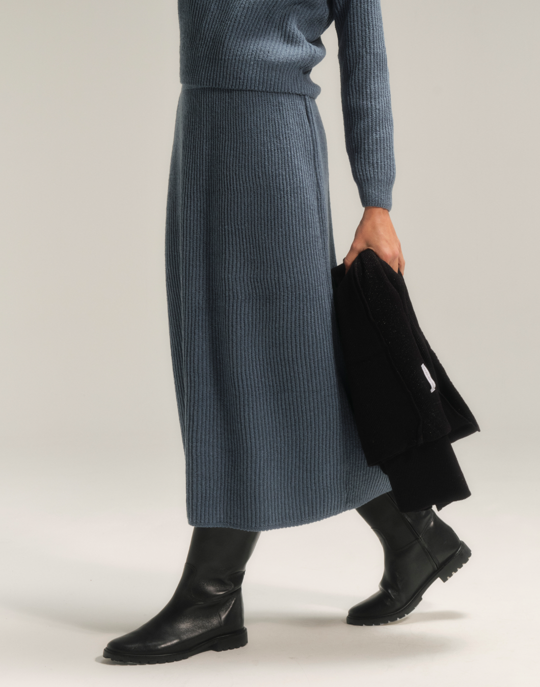 Saia Midi Fang Mousse Azul Riviera