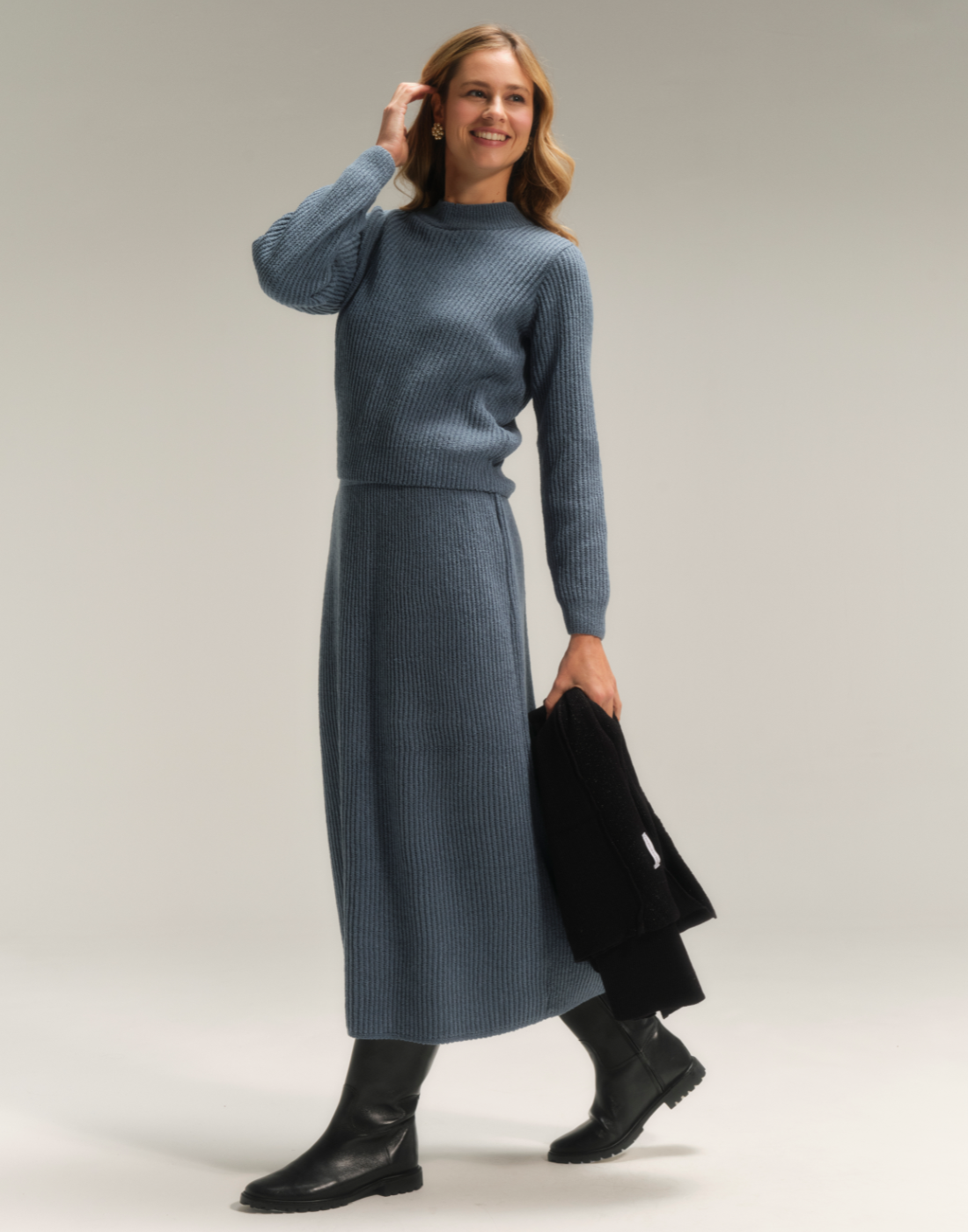 Saia Midi Fang Mousse Azul Riviera