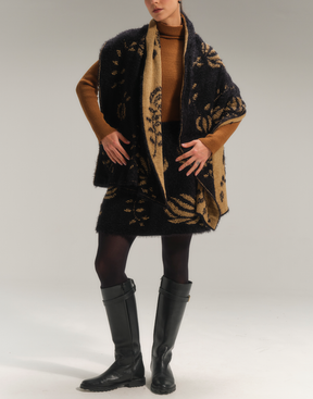 Xale Floralis Plumoso Preto - U