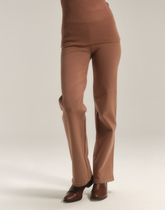 Calça Reta Invernada Nude Canela